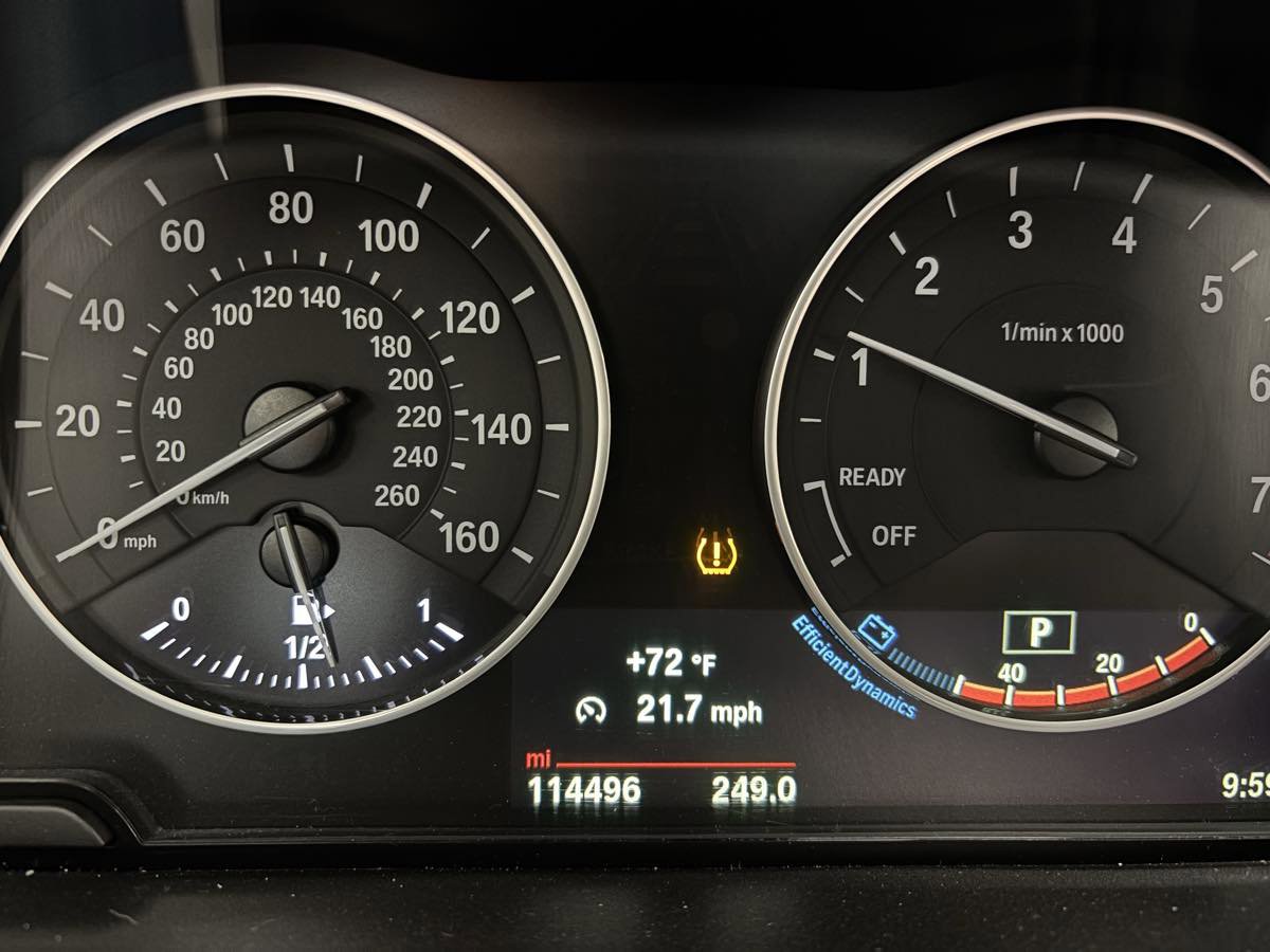 Used 2015 BMW 228i Coupe image 15