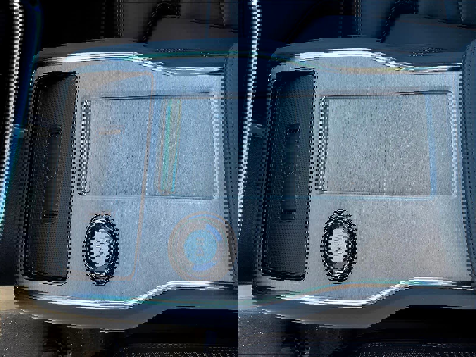 New 2025 Volvo EX90 Plus w/ Protection Package Premier image 10