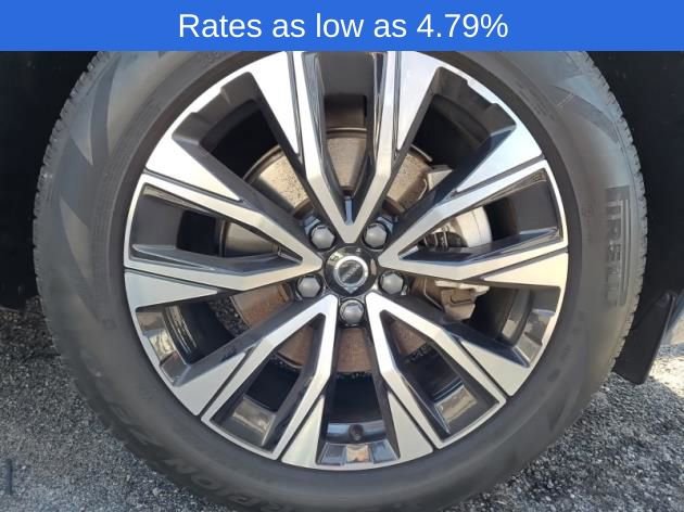 Certified 2023 Volvo XC60 B5 Plus image 16