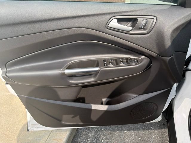 Used 2019 Ford Escape SEL AWD/4WD image 17