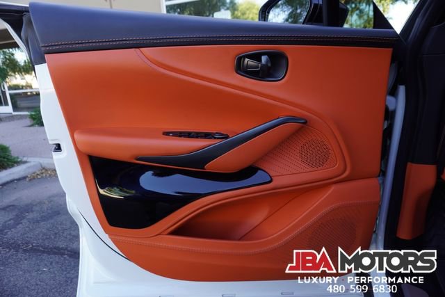 Used 2022 Aston Martin DBX image 70
