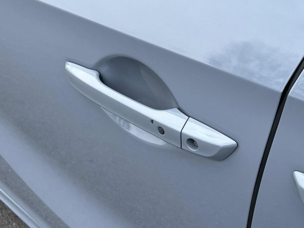 Used 2023 Honda Odyssey Sport image 16