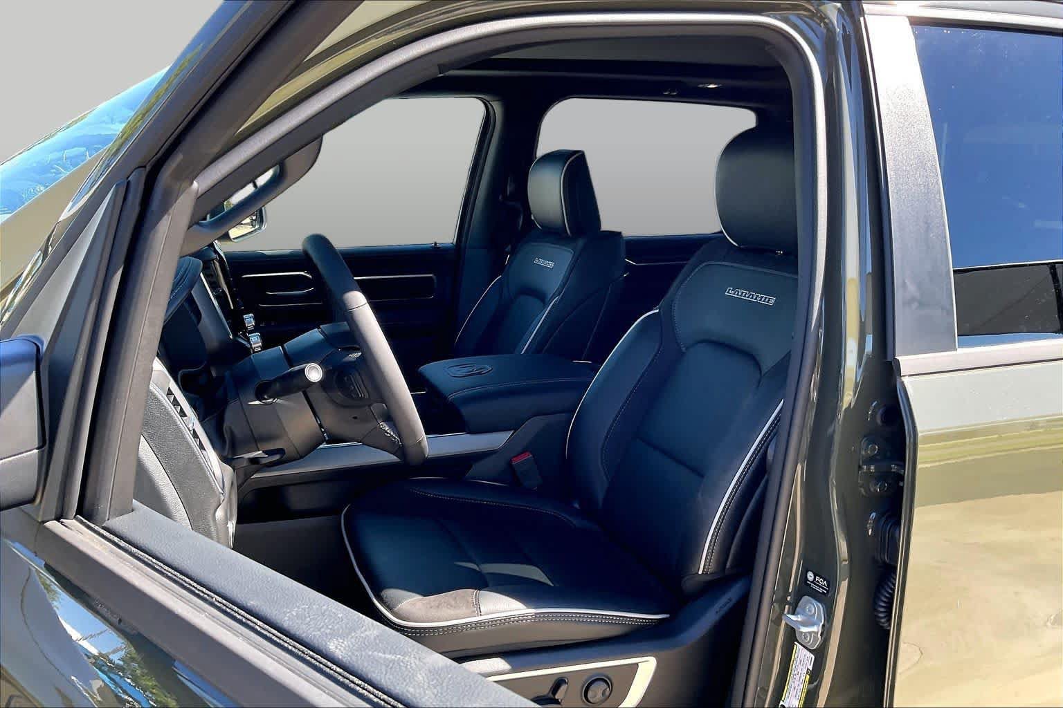 New 2027 RAM 1500 Laramie AWD/4WD image 9