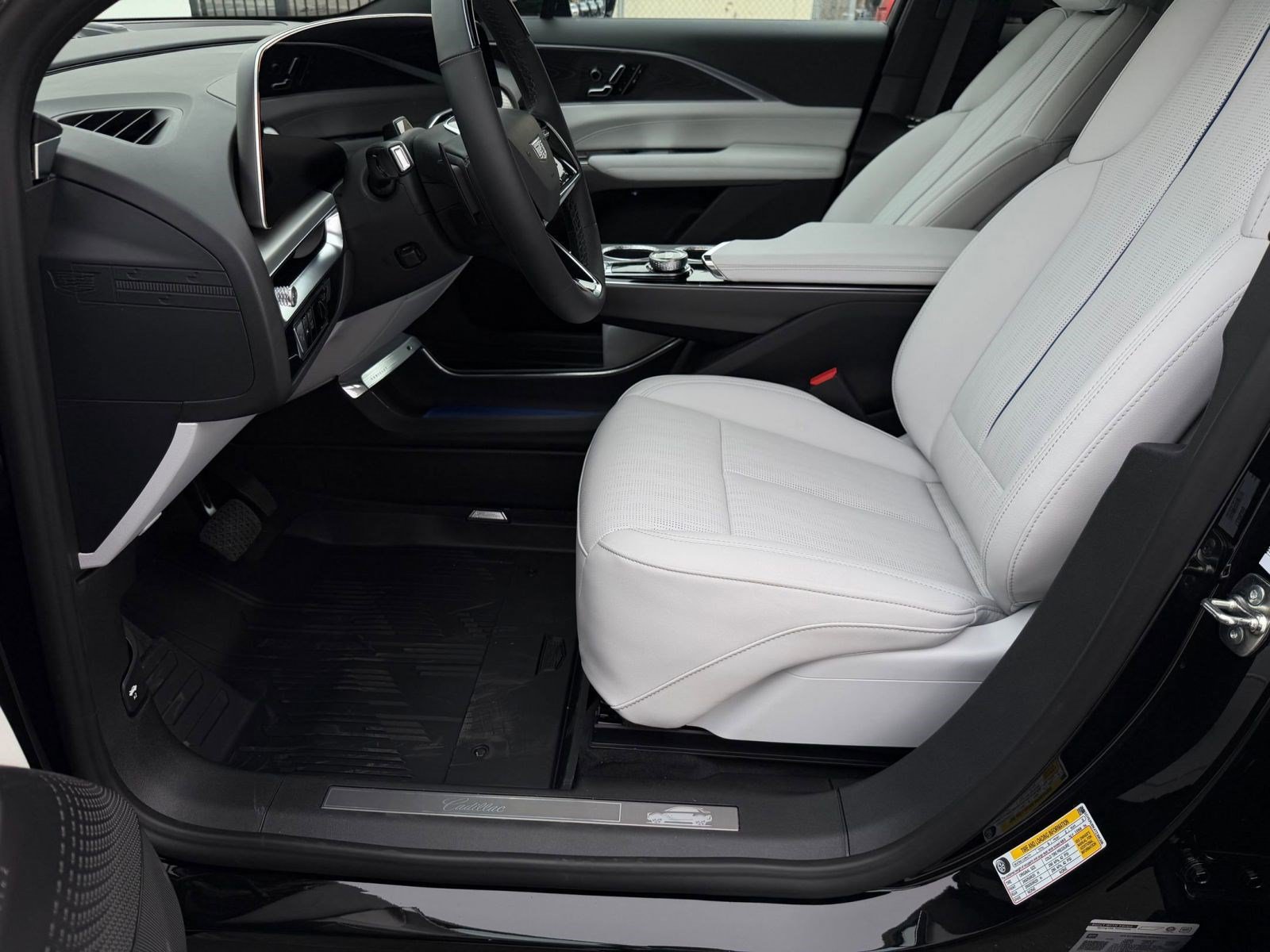 New 2026 Cadillac Lyriq Sport w/ LPO, Floor Liner Package RWD image 5