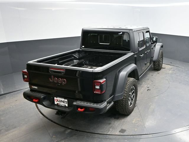 Used 2024 Jeep Gladiator Rubicon w/ Technology Group image 41