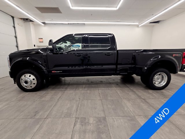 New 2027 Ford F450 Platinum w/ FX4 Off-Road Package AWD/4WD image 2