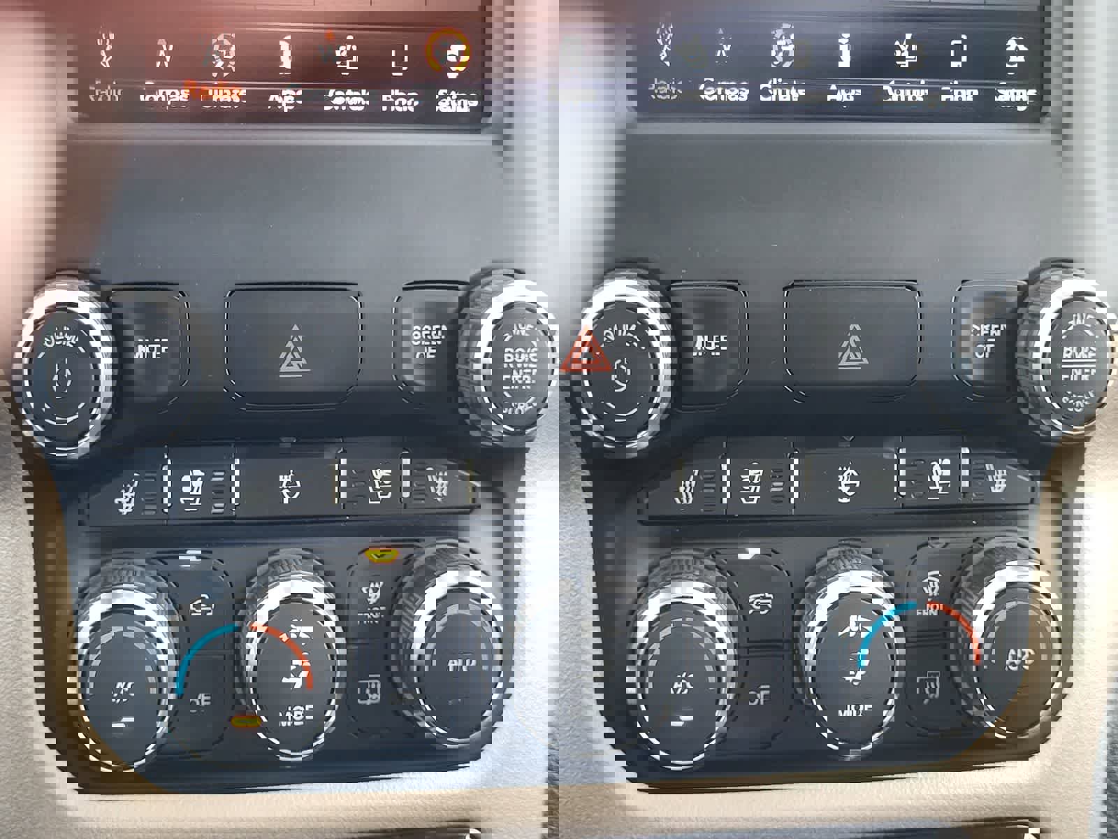 Used 2020 RAM 1500 Laramie w/ Off Road Group image 24