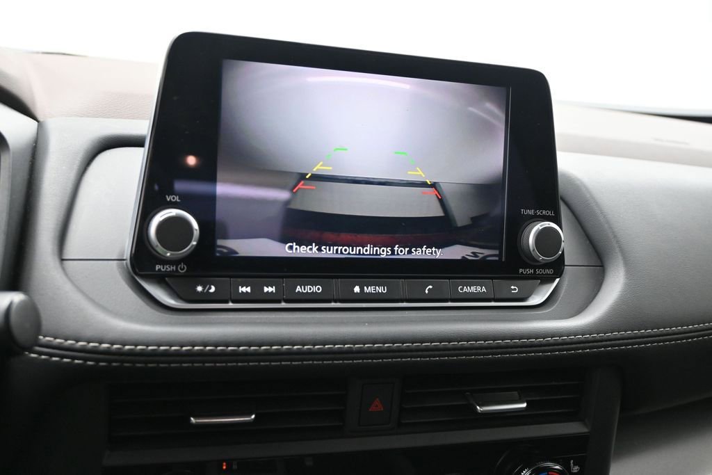 Used 2023 Nissan Rogue SV w/ SV Premium B Package FWD image 20