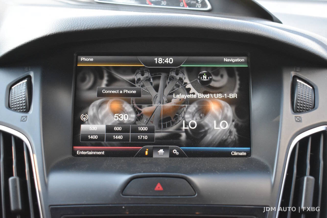 Used 2015 Ford Focus ST w/ Equipment Group 402A FWD image 22