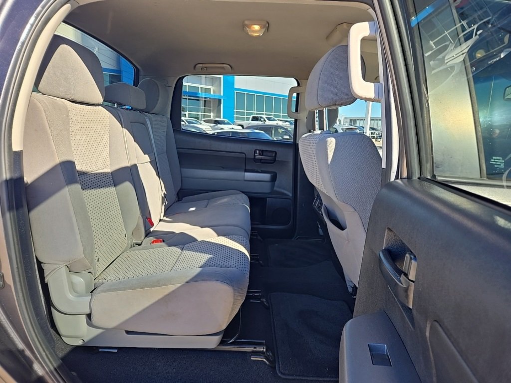 Used 2013 Toyota Tundra 4x4 CrewMax image 22