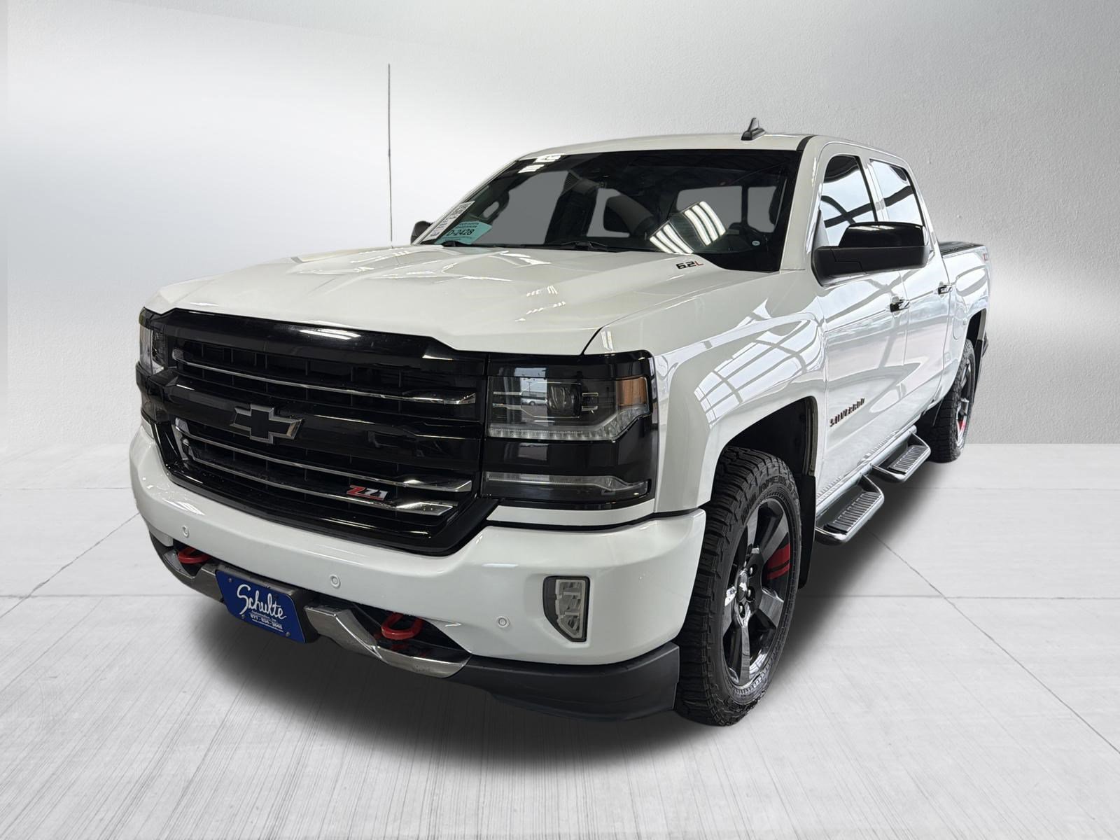 Used 2017 Chevrolet Silverado 1500 LTZ Z71 w/ Redline Edition image 3