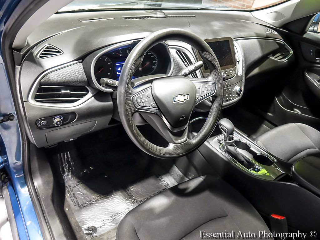 Used 2024 Chevrolet Malibu LT FWD image 11