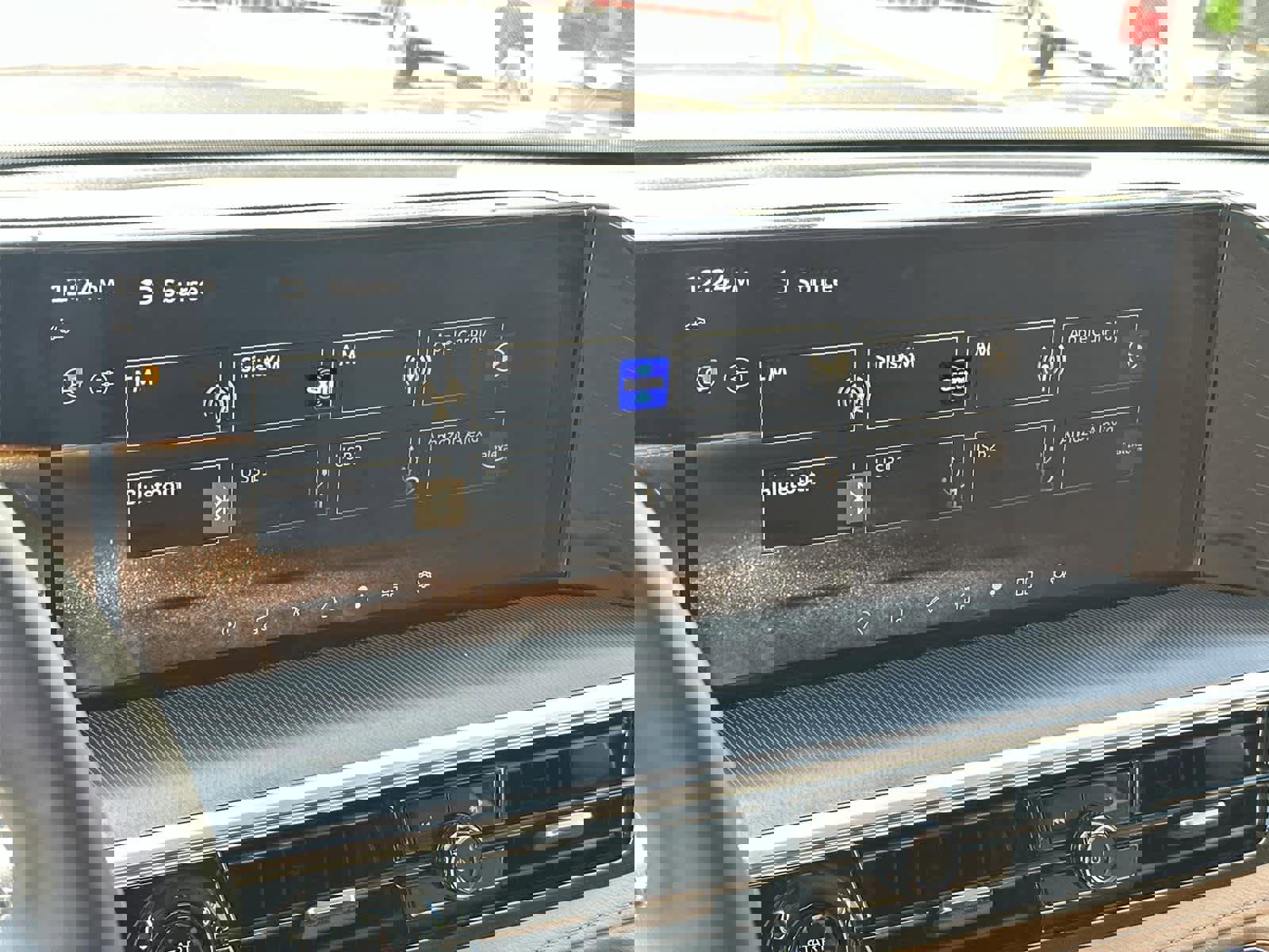 Used 2025 INFINITI QX80 Luxe image 16