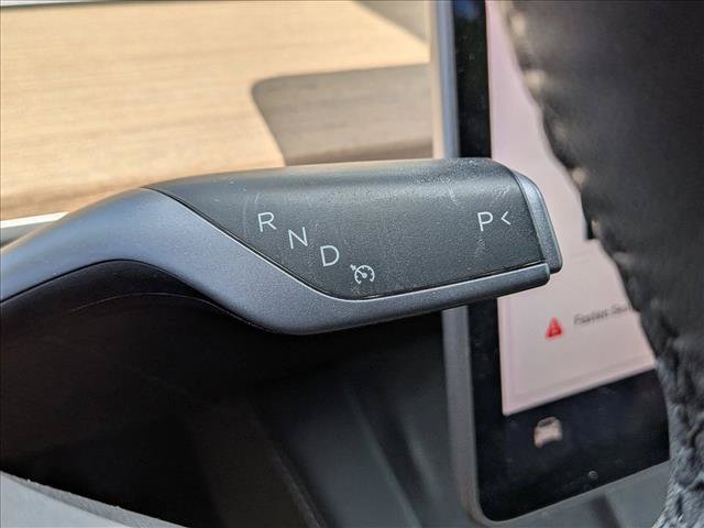 Used 2021 Tesla Model Y Long Range AWD/4WD image 10
