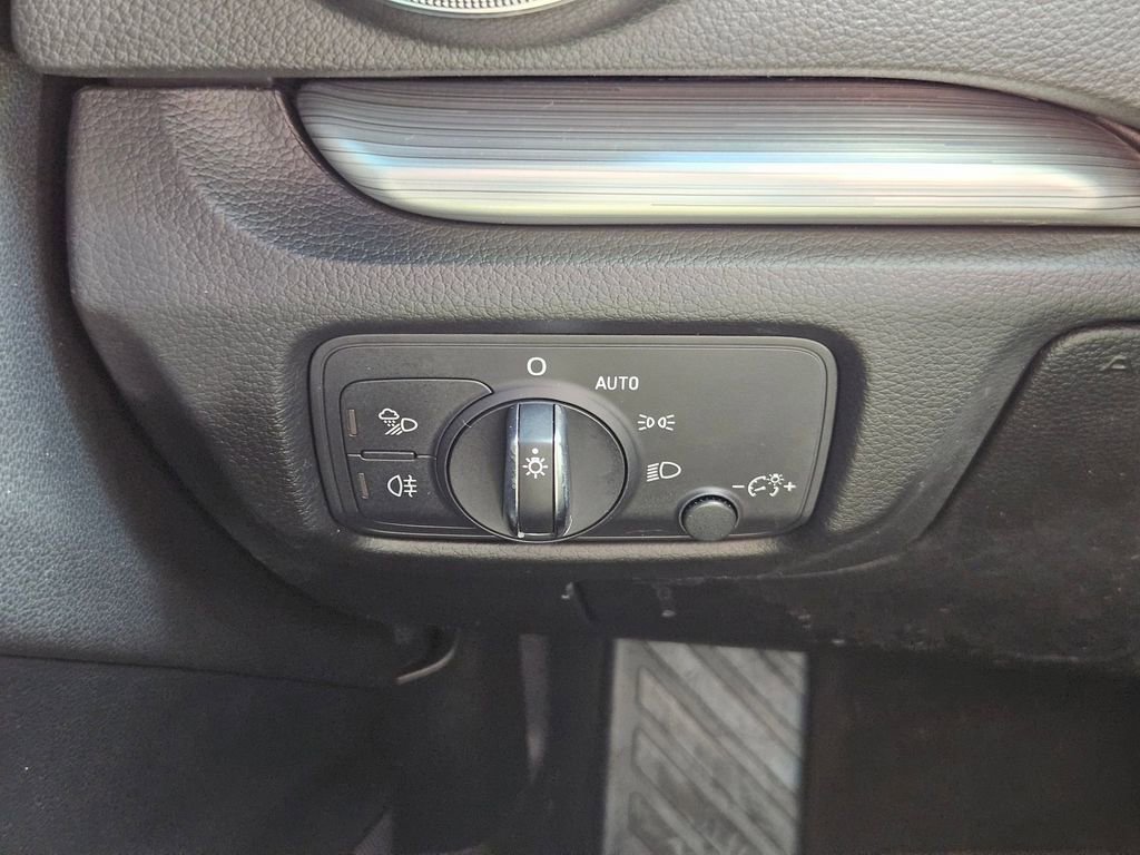 Used 2019 Audi A3 2.0T Premium Plus w/ Premium Plus Package AWD/4WD image 18