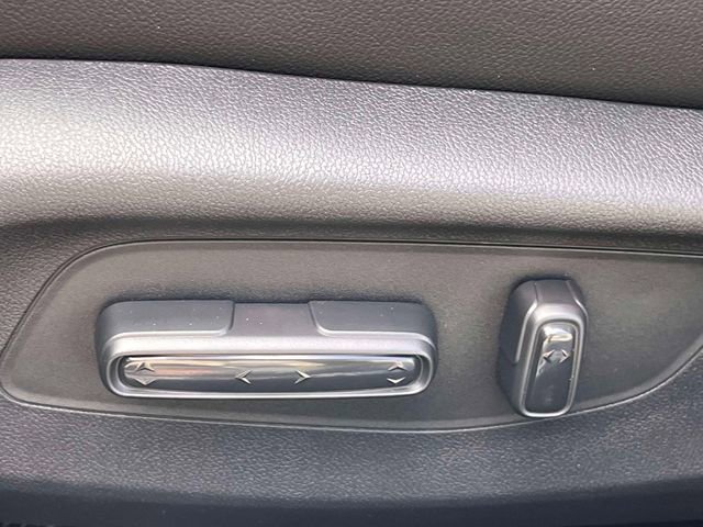 New 2025 Acura Integra image 14