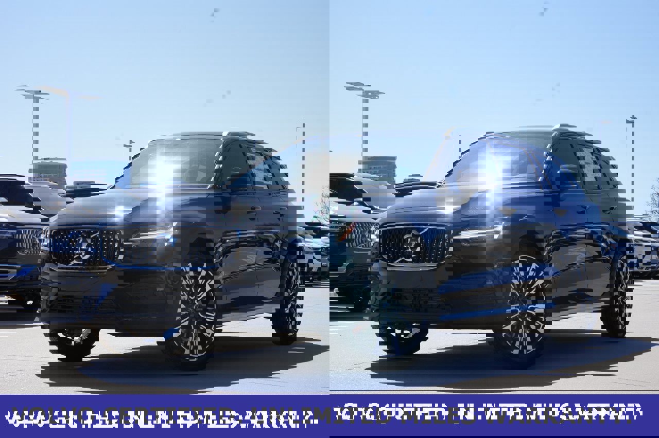 New 2025 Volvo V60 B5 Cross Country Ultra w/ Protection Package Premier