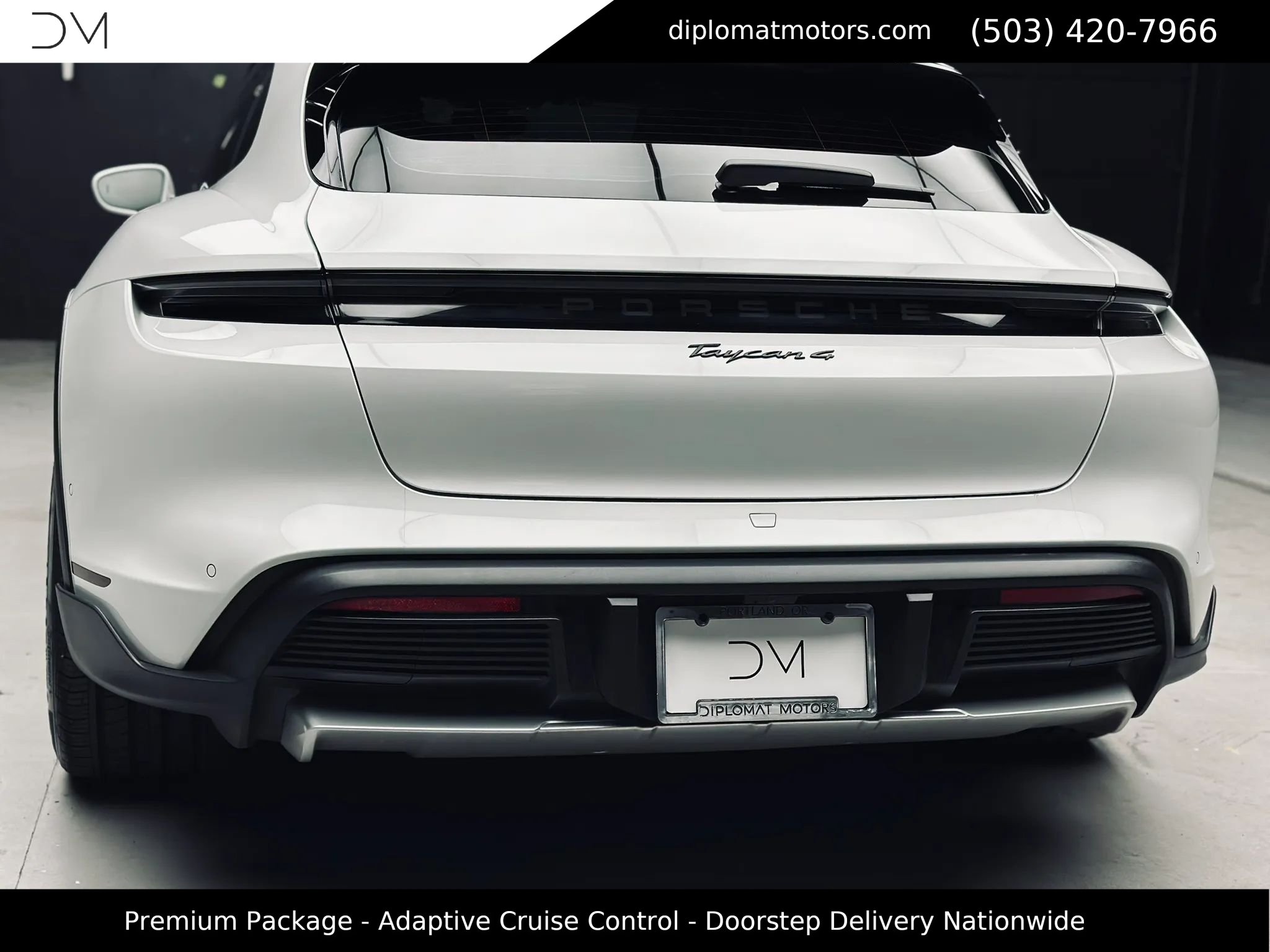 Used 2022 Porsche Taycan 4 Cross Turismo AWD/4WD image 16
