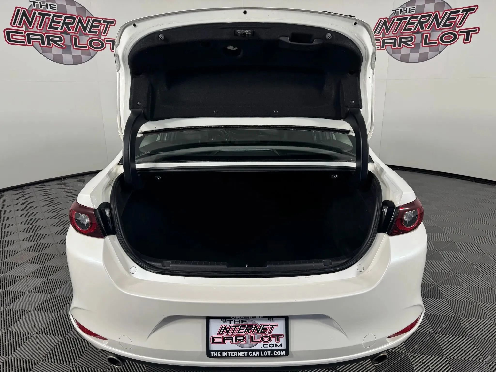 Used 2023 MAZDA MAZDA3 s FWD image 26