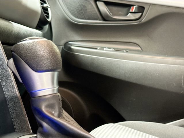 Used 2020 Hyundai Kona SE image 18