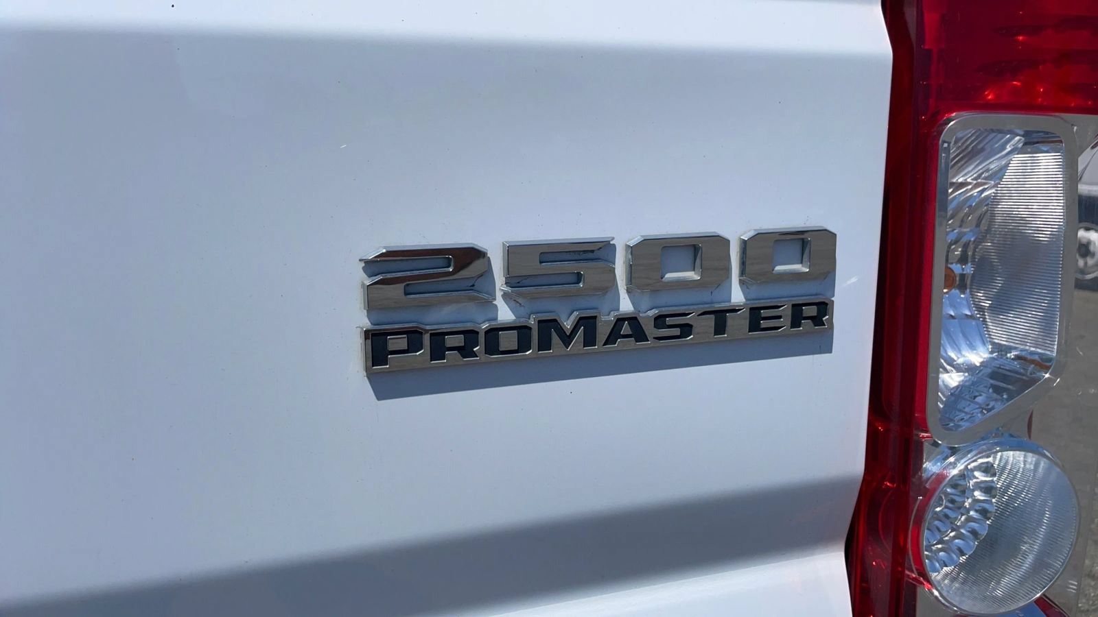 Used 2025 RAM ProMaster 2500 w/ Convenience Group FWD image 43