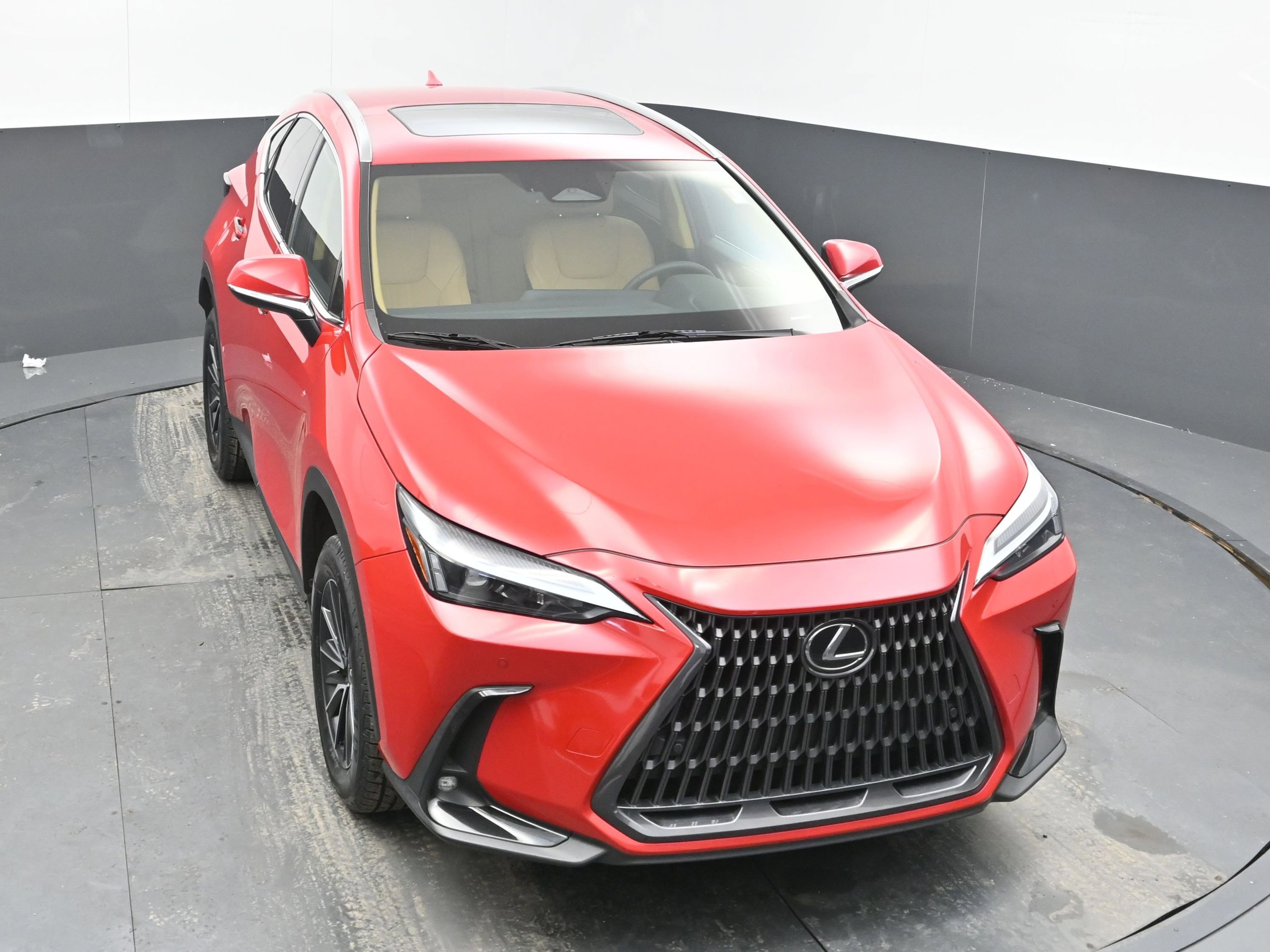 Used 2025 Lexus NX 250 FWD w/ Premium Package image 29