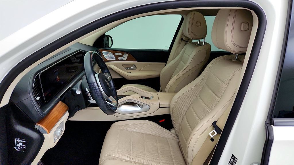 Used 2021 Mercedes-Benz GLS 580 4MATIC image 18
