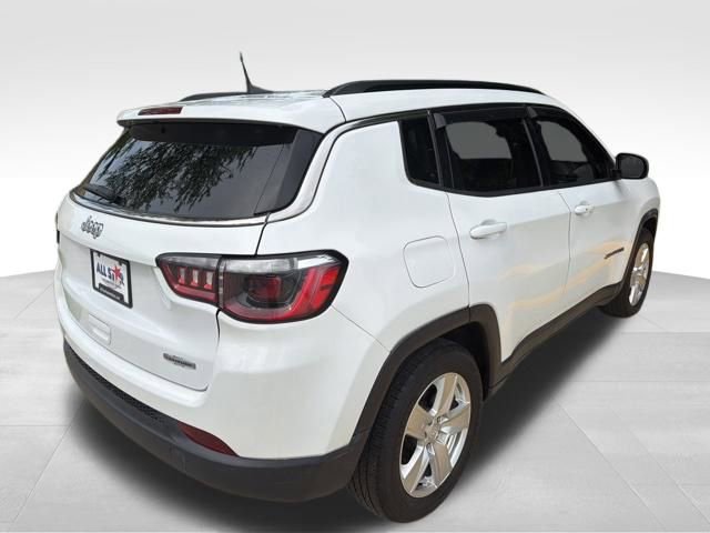 Used 2022 Jeep Compass Latitude image 13