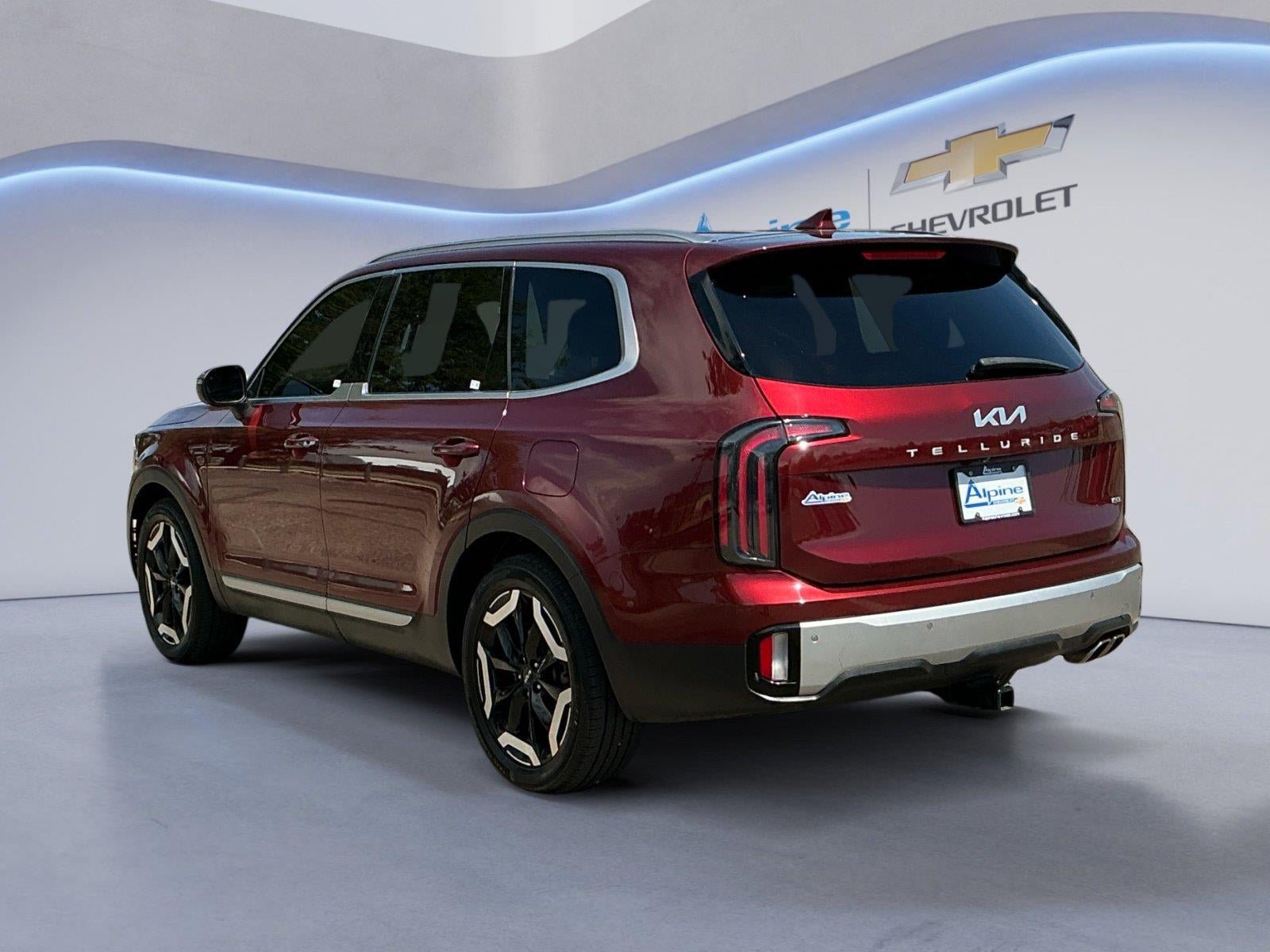 Used 2024 Kia Telluride EX AWD/4WD image 3