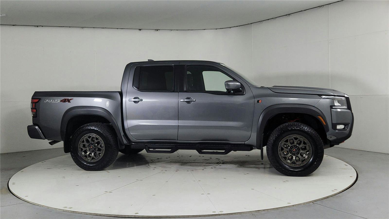 Certified 2026 Nissan Frontier PRO-4X w/ Pro-4x Convenience Package AWD/4WD image 8