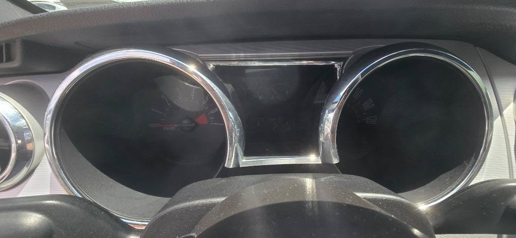 Used 2007 Ford Mustang Convertible RWD image 26