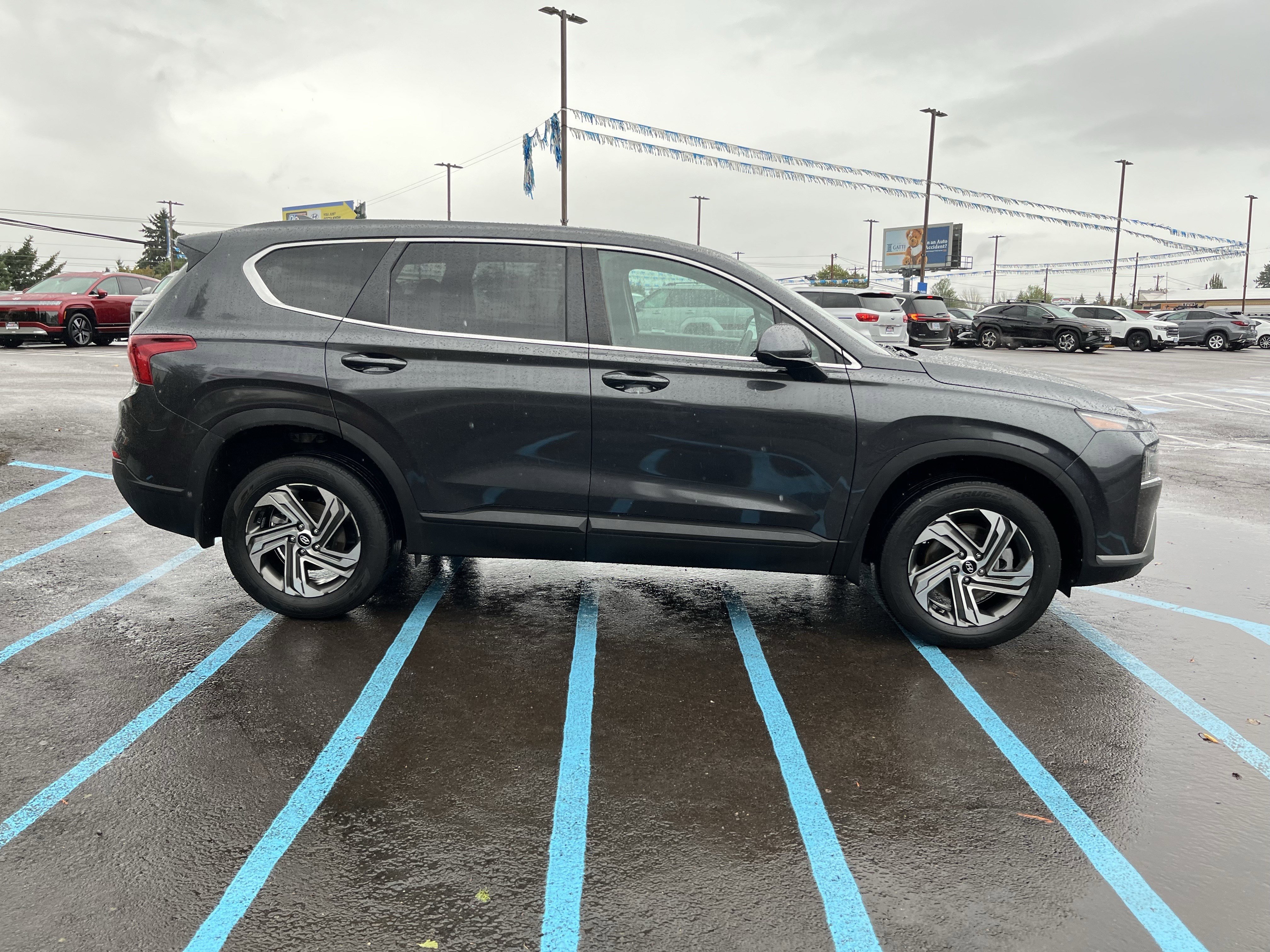 Certified 2022 Hyundai Santa Fe SE image 6