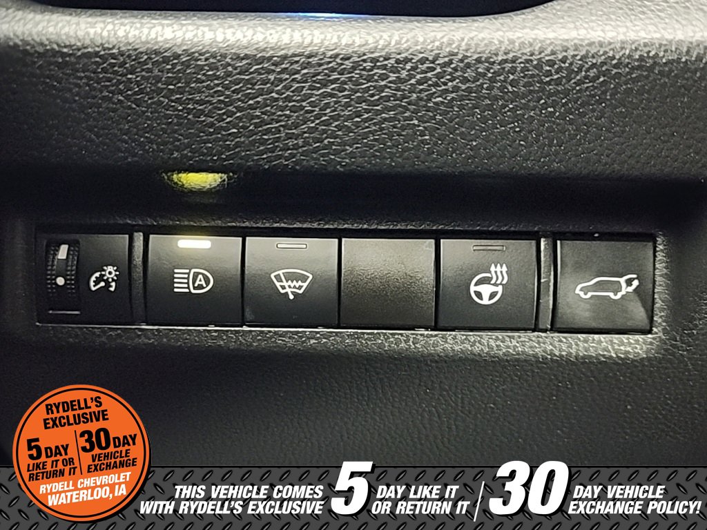 Used 2021 Toyota RAV4 XSE image 40