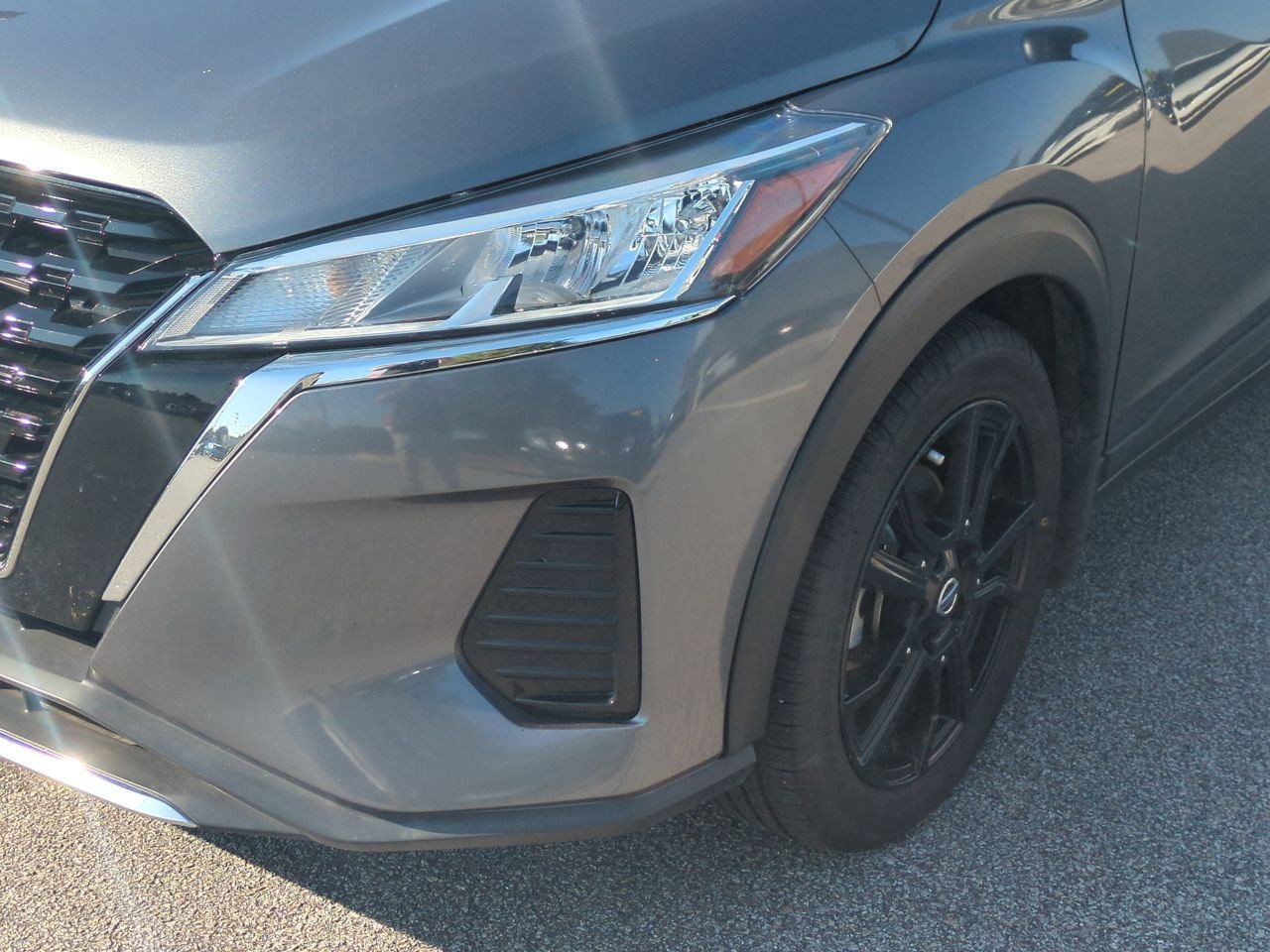 Certified 2021 Nissan Kicks SV FWD image 10