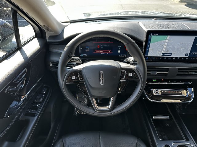 Certified 2023 Lincoln Corsair AWD w/ Equipment Group 101A image 14
