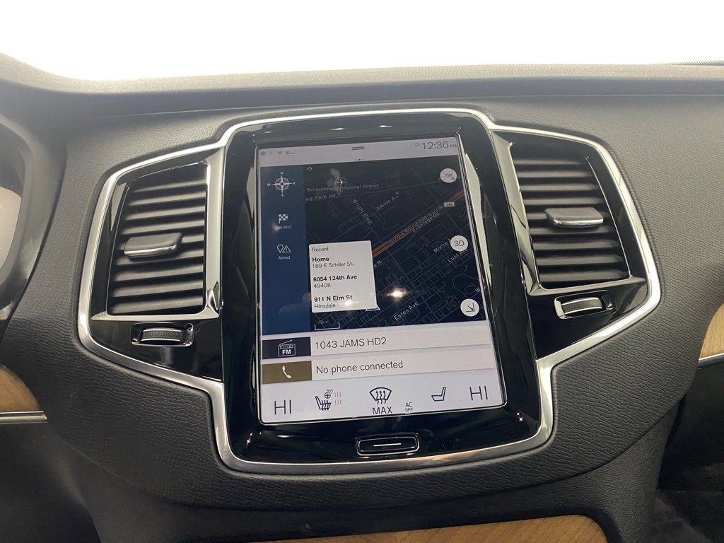 Used 2022 Volvo XC90 T6 Momentum w/ Advanced Package image 19