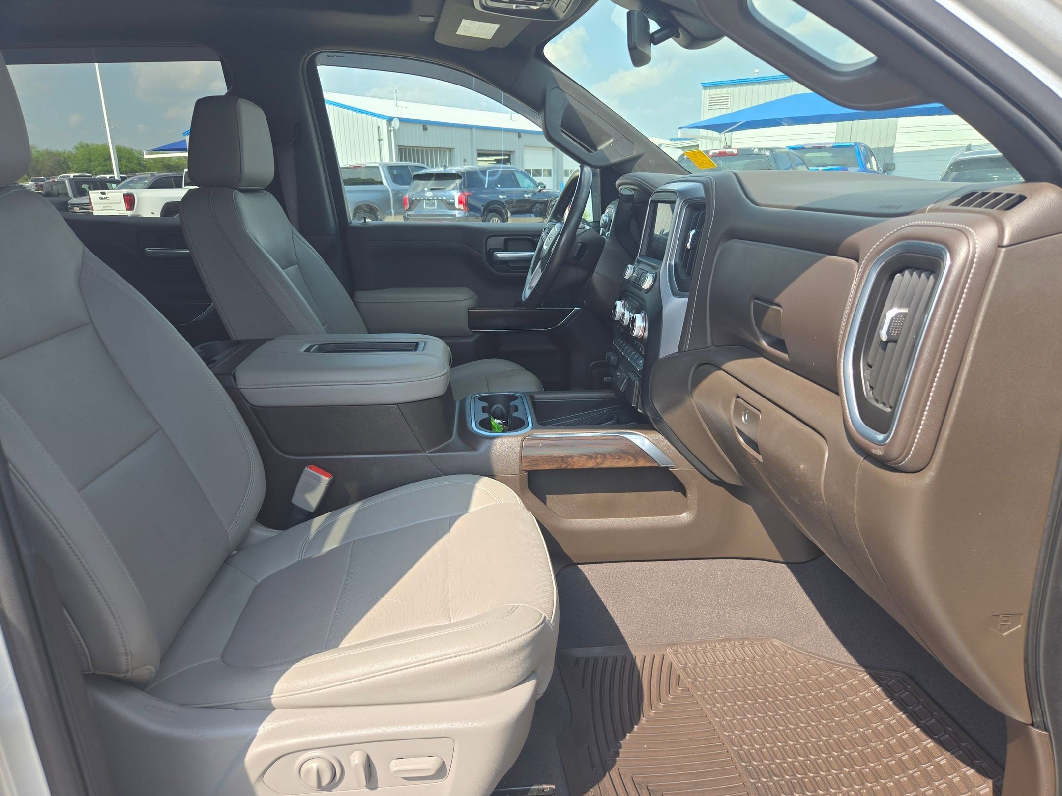 Used 2021 GMC Sierra 1500 SLT RWD image 21