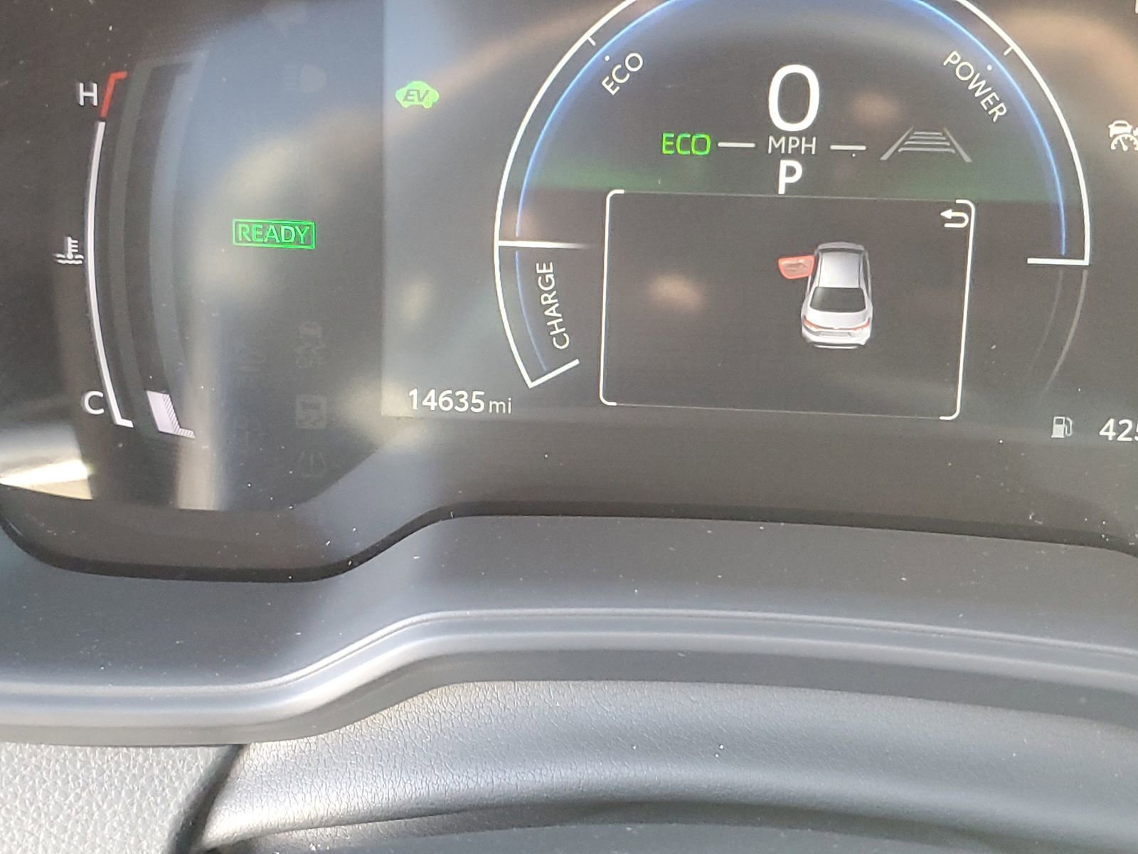 Certified 2025 Toyota Corolla SE w/ SE Premium Package image 24