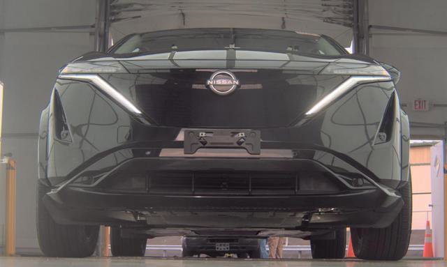 Used 2024 Nissan Ariya FWD image 6