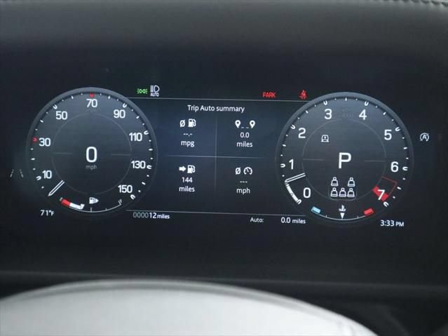 New 2026 Land Rover Defender 130 V8 AWD/4WD image 32