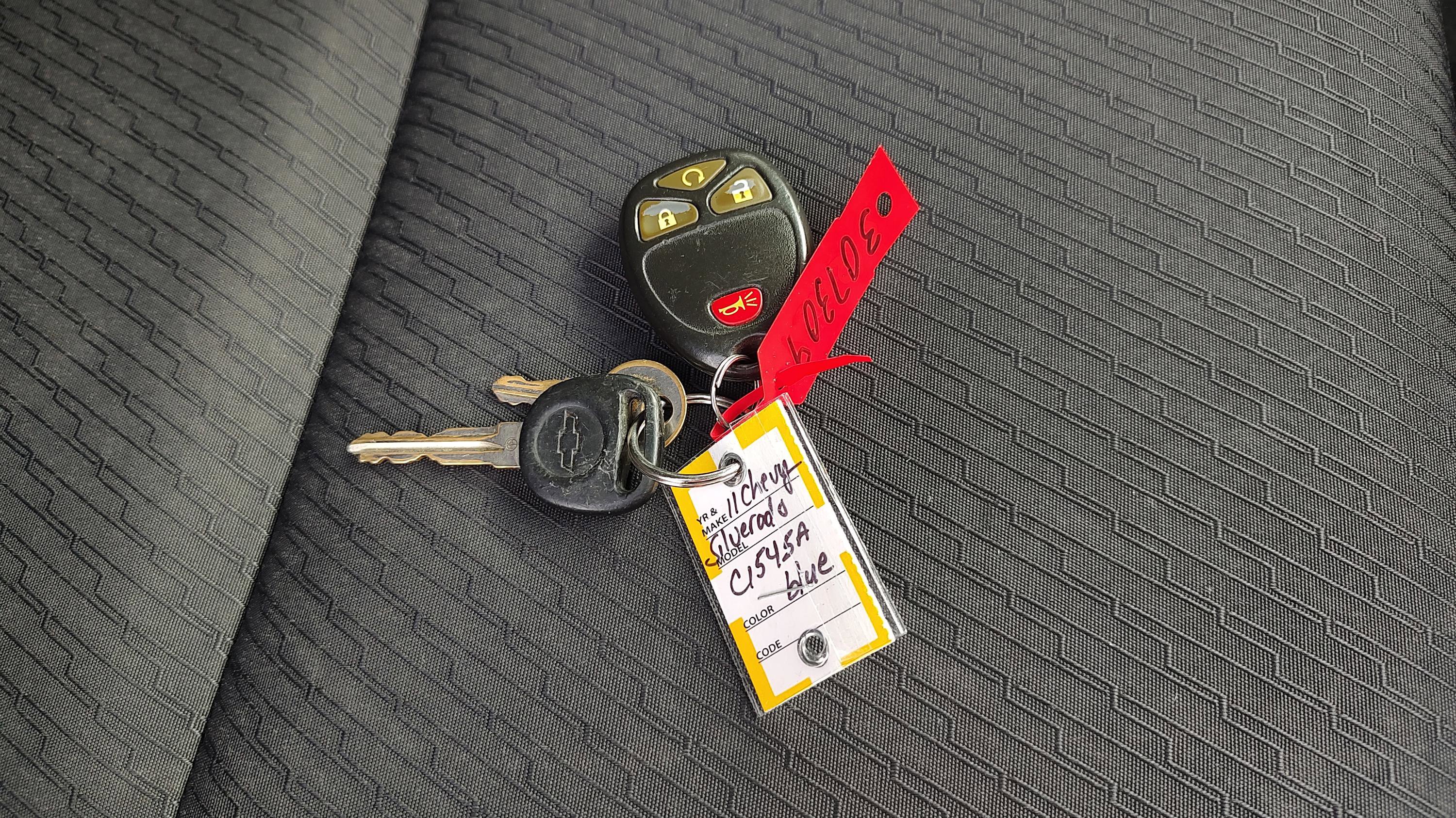 Used 2011 Chevrolet Silverado 1500 LT w/ All-Star Edition AWD/4WD image 23