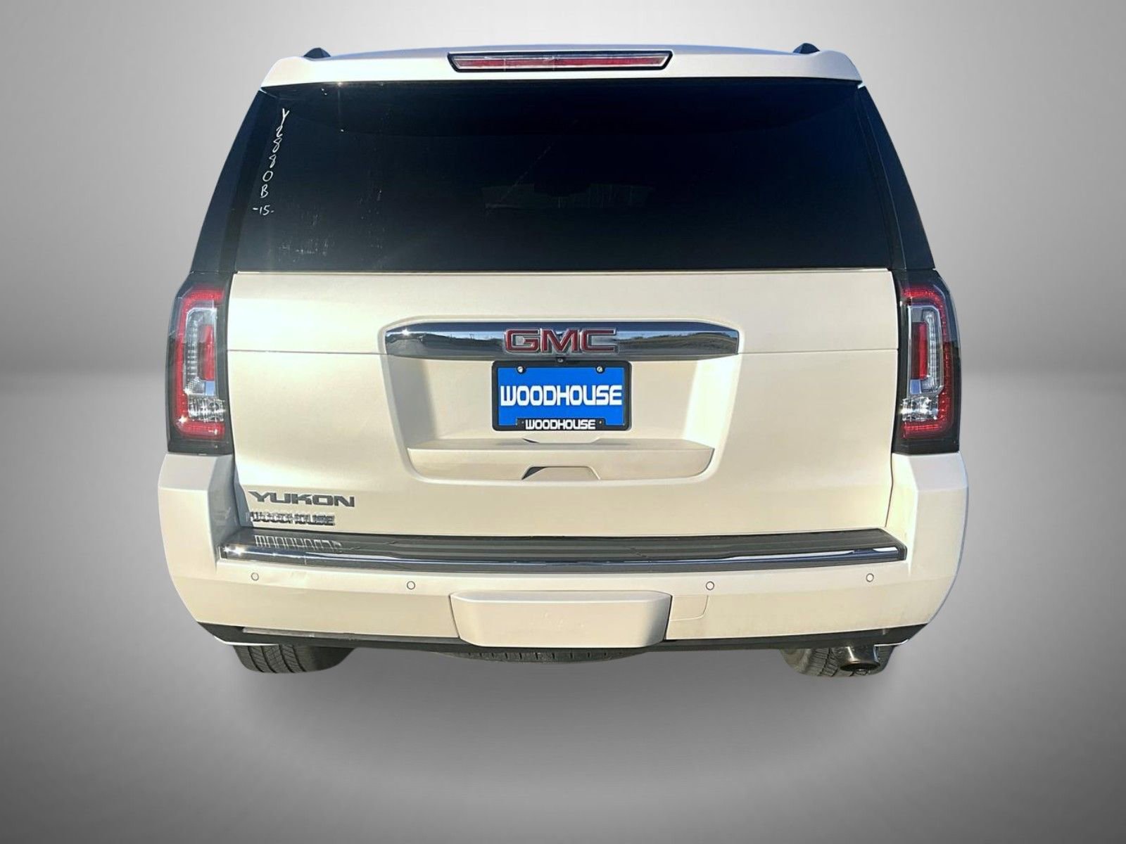 Used 2015 GMC Yukon Denali w/ Touring Package image 6
