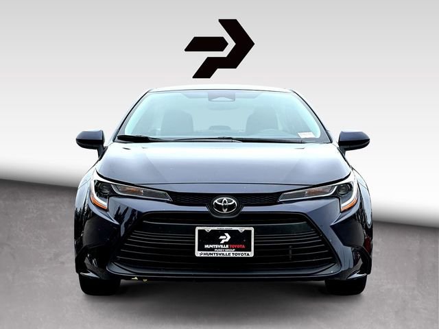Used 2025 Toyota Corolla LE FWD image 3