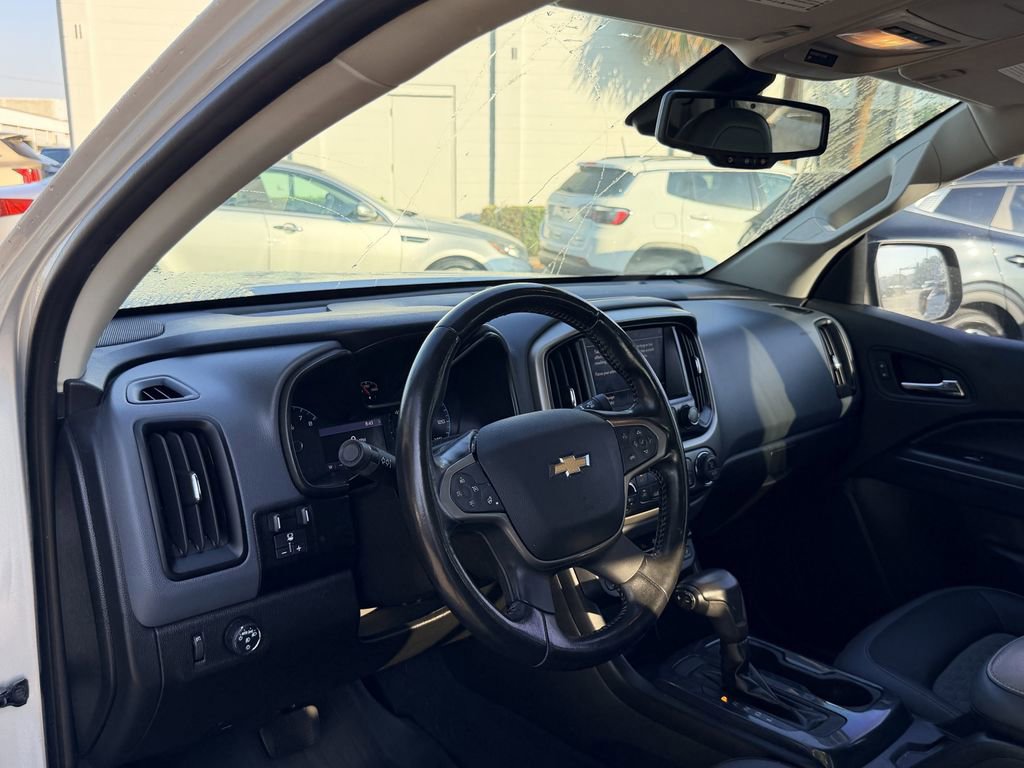 Used 2020 Chevrolet Colorado Z71 image 18