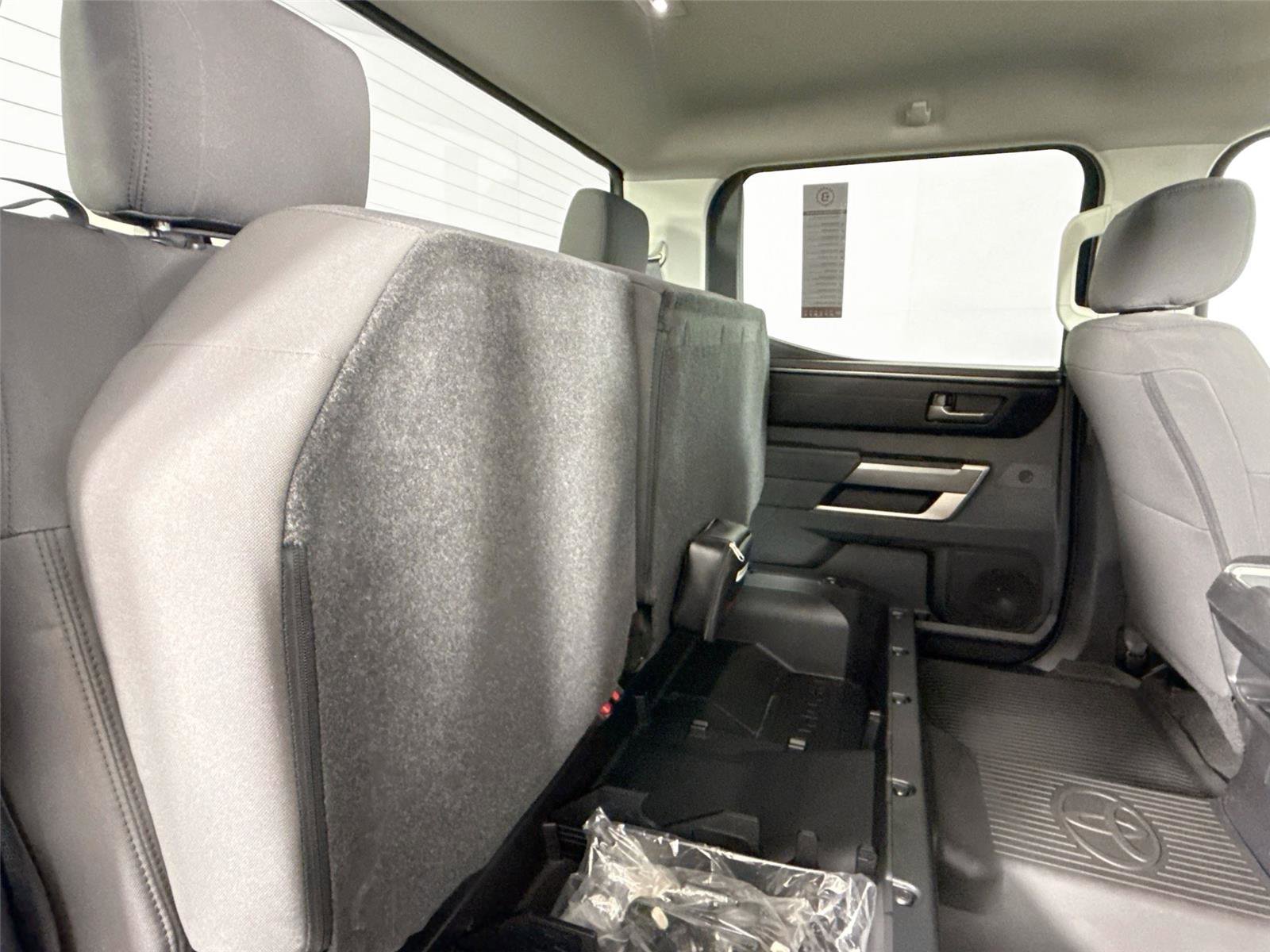 Used 2022 Toyota Tundra SR5 image 37