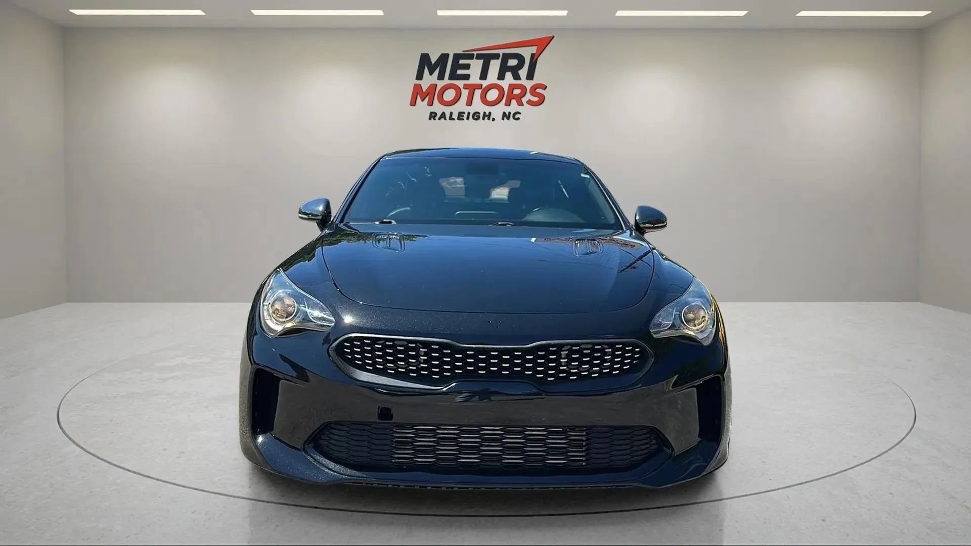 Used 2020 Kia Stinger GT-Line image 2