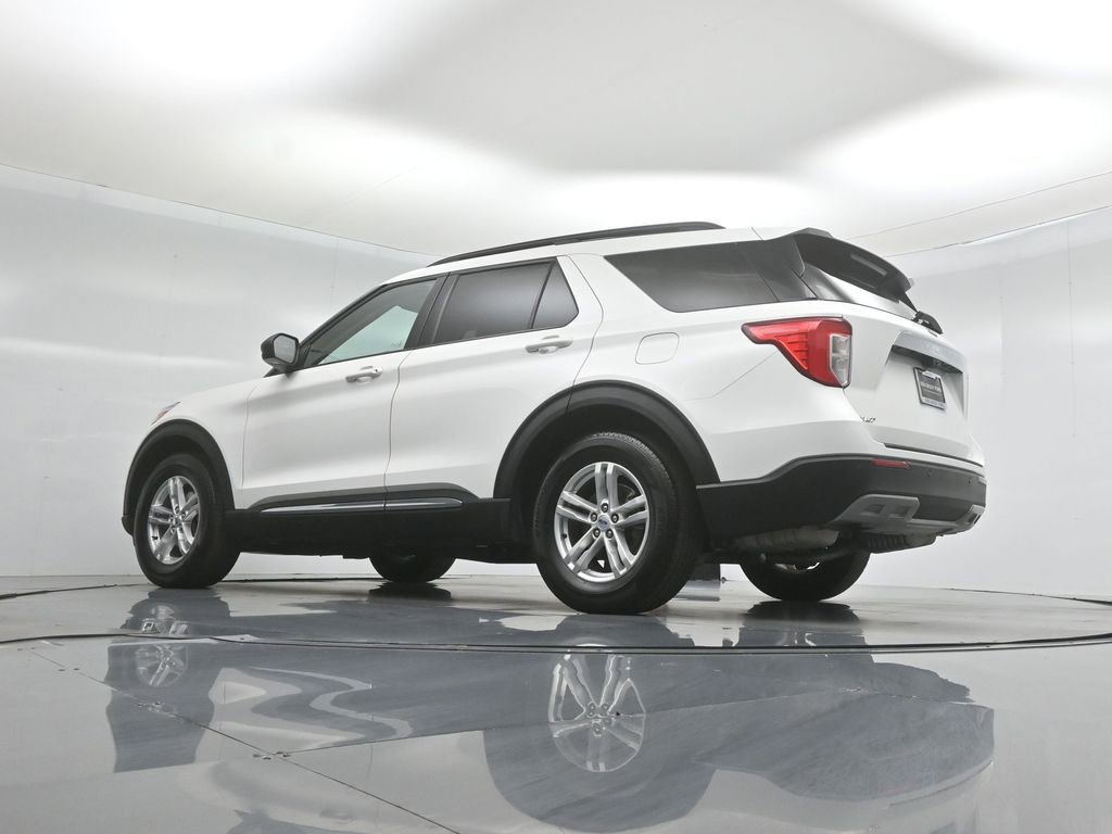 Certified 2023 Ford Explorer XLT w/ Equipment Group 202A RWD image 52