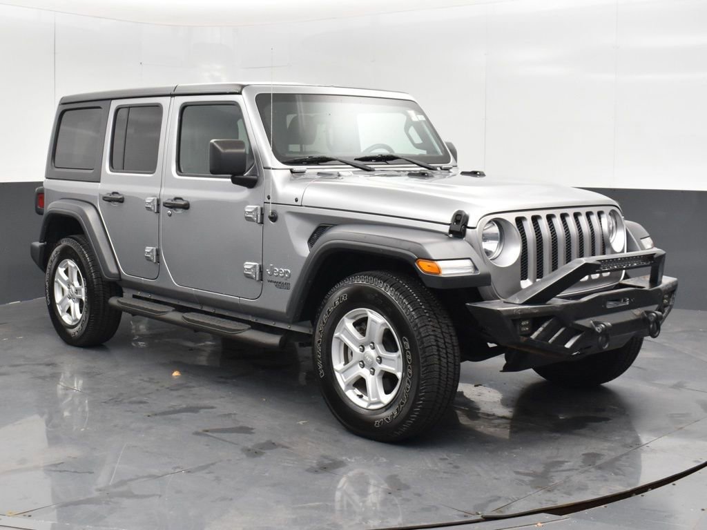 Used 2018 Jeep Wrangler Unlimited Sport S image 2