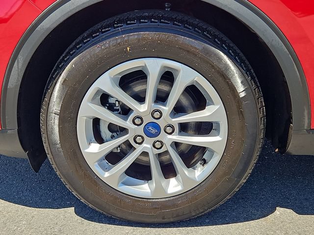 Used 2022 Ford Escape SE w/ Convenience Package FWD image 9