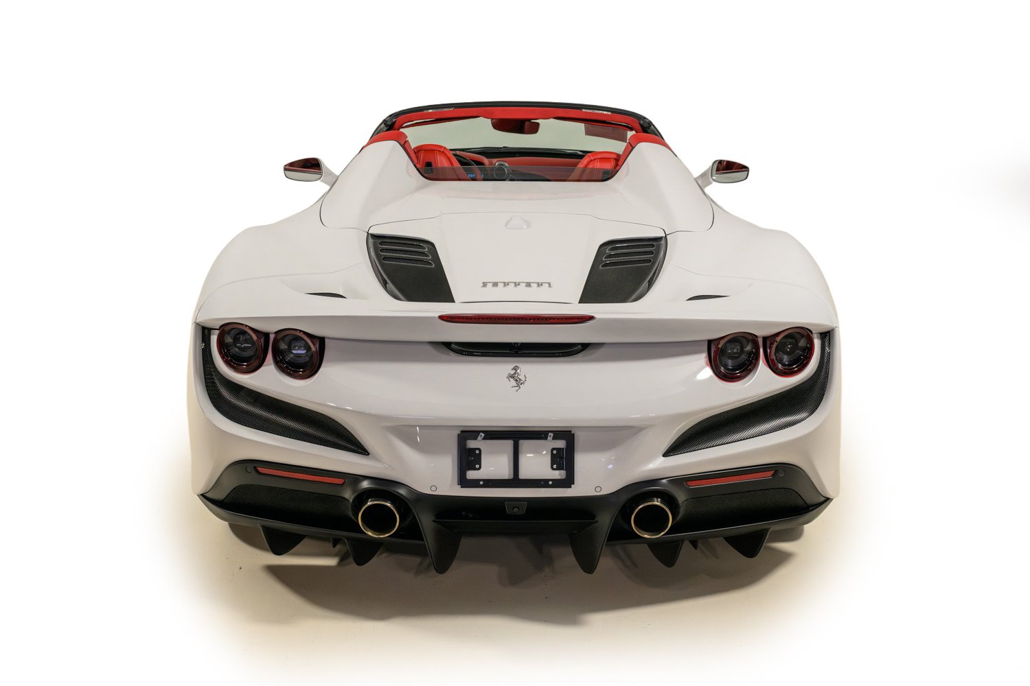 Certified 2023 Ferrari F8 Tributo RWD image 6